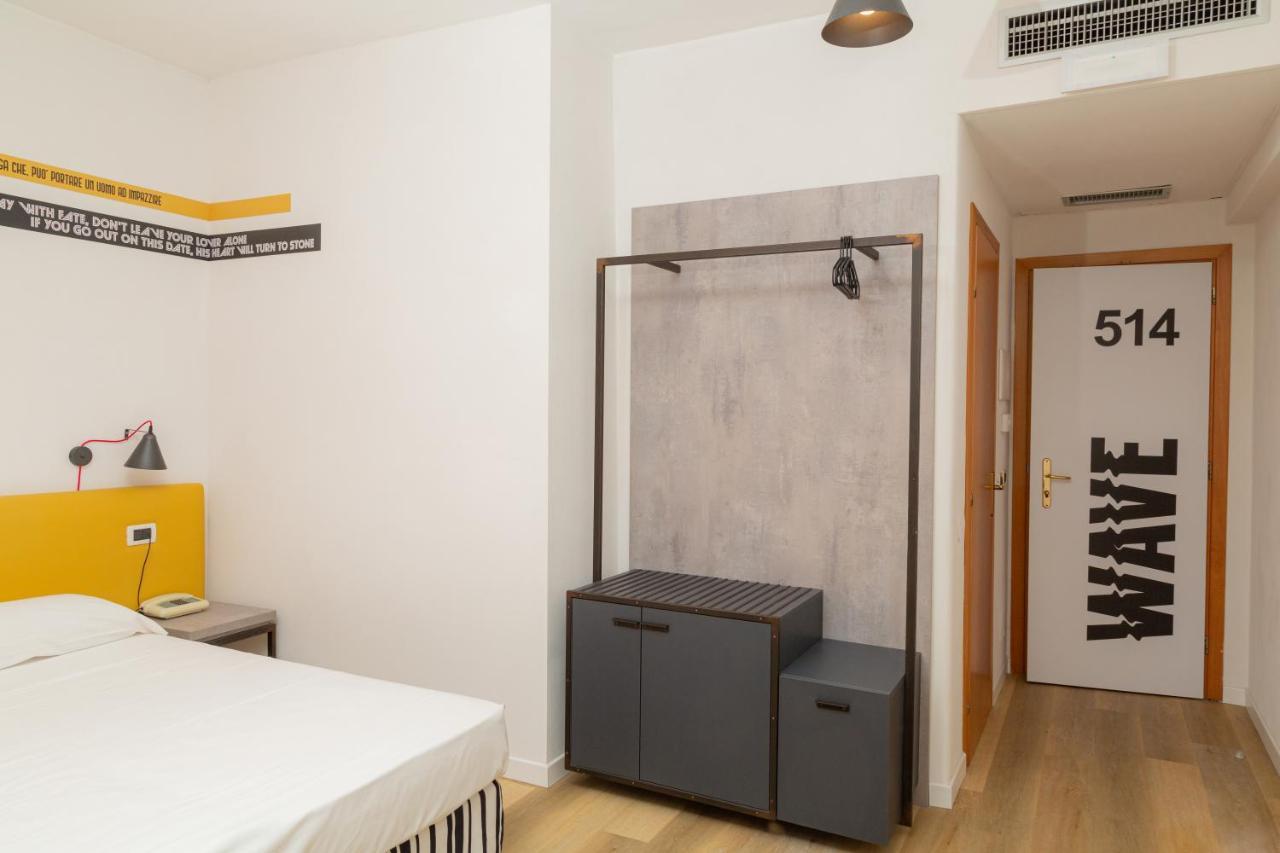 Hotel Wave Acireale