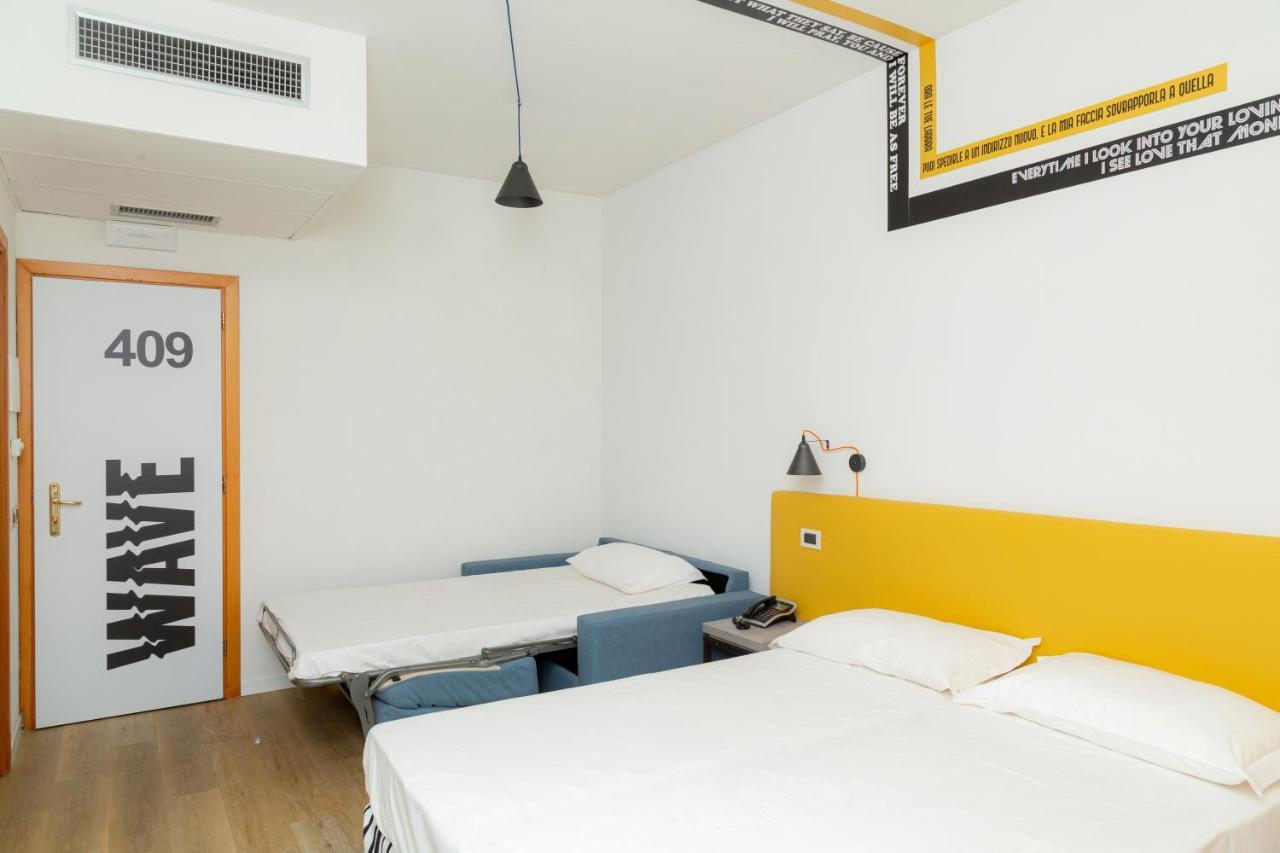 Hotel Wave Acireale