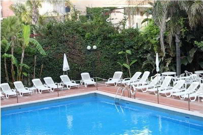 Wave Hotel 4*